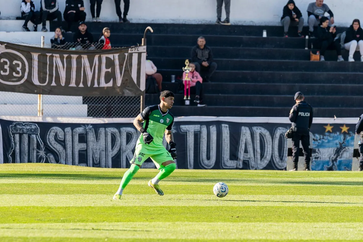 Championship Promotion Race Competitors Analysis