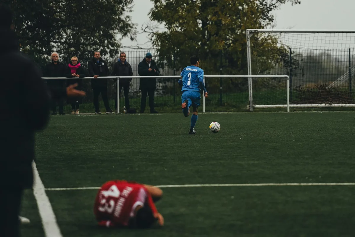Leeds United Midweek Fixture Performance