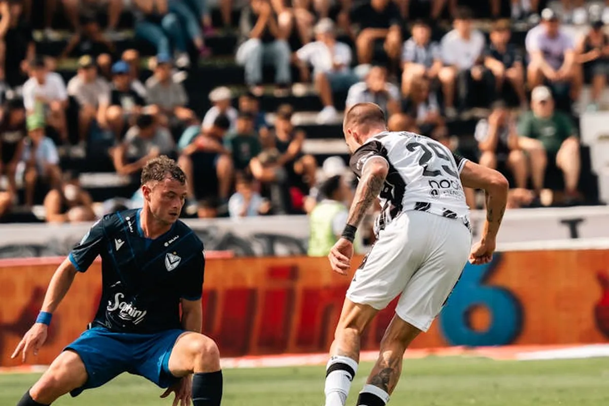 Leeds United Stadium History Evolution 2