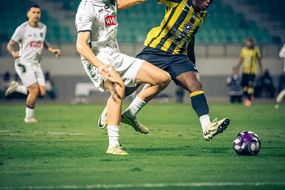 Anton Stach's Assist Contributions: Key Playmaker for Leeds