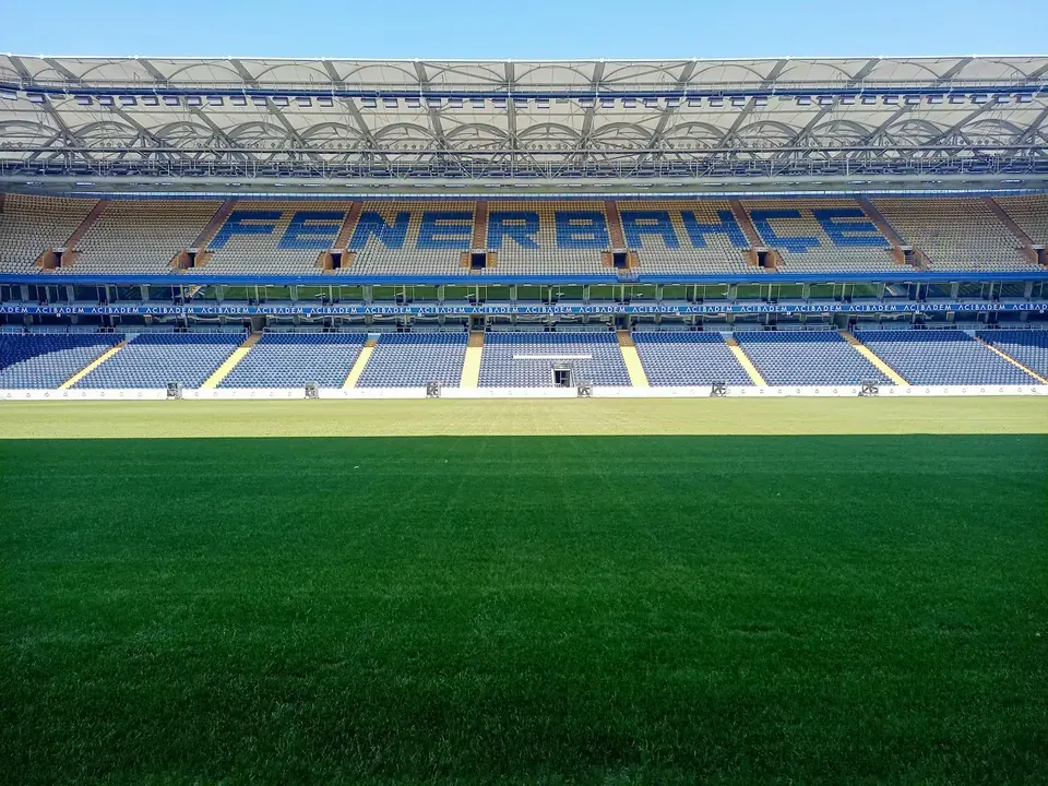 Elland Road Stadium Fan Capacity and Matchday Experience